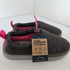 Dearfoams Gray Quilted Slip-Ons with Pink Accents 5/6  New Org. 35 All Day